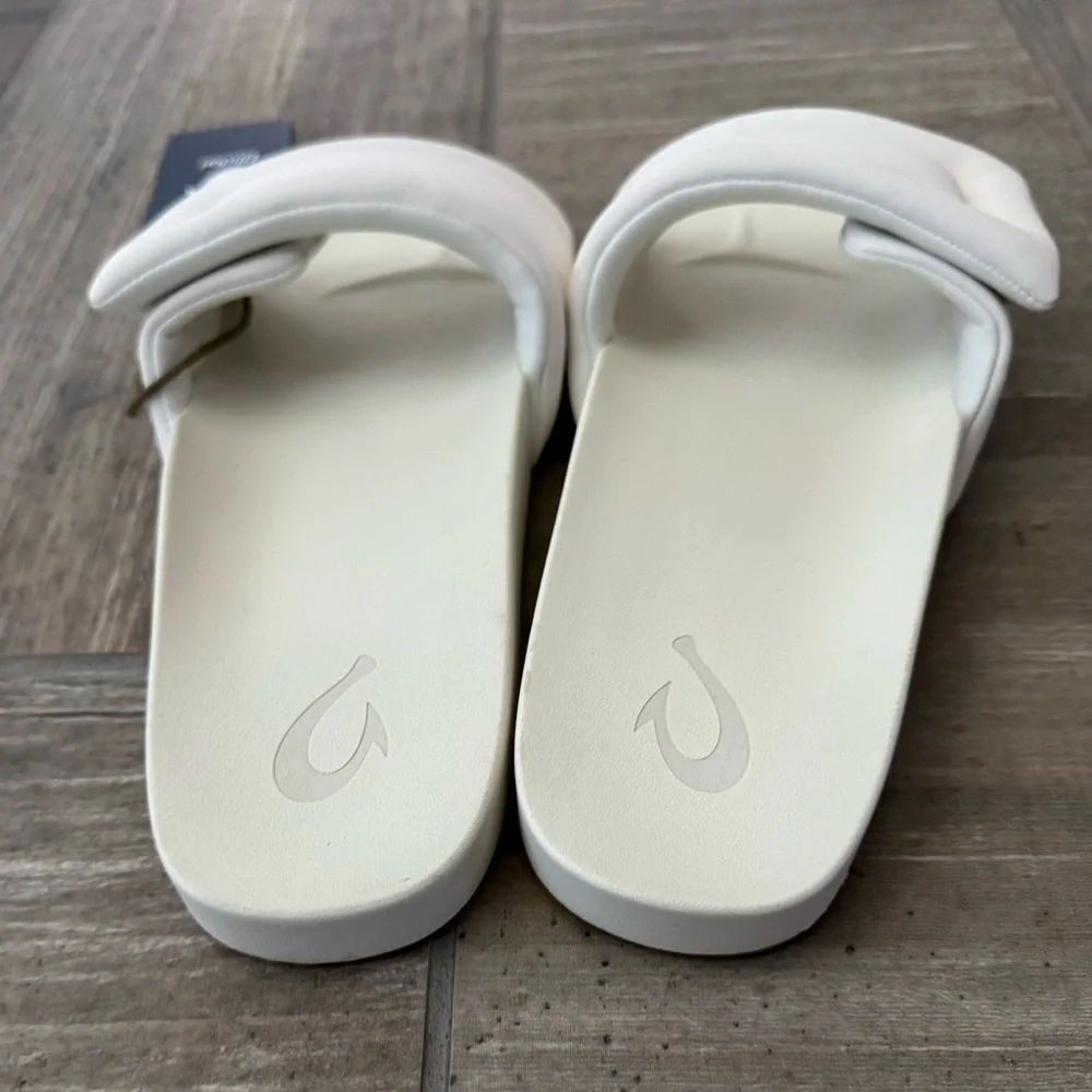 OluKai sunbeam slide